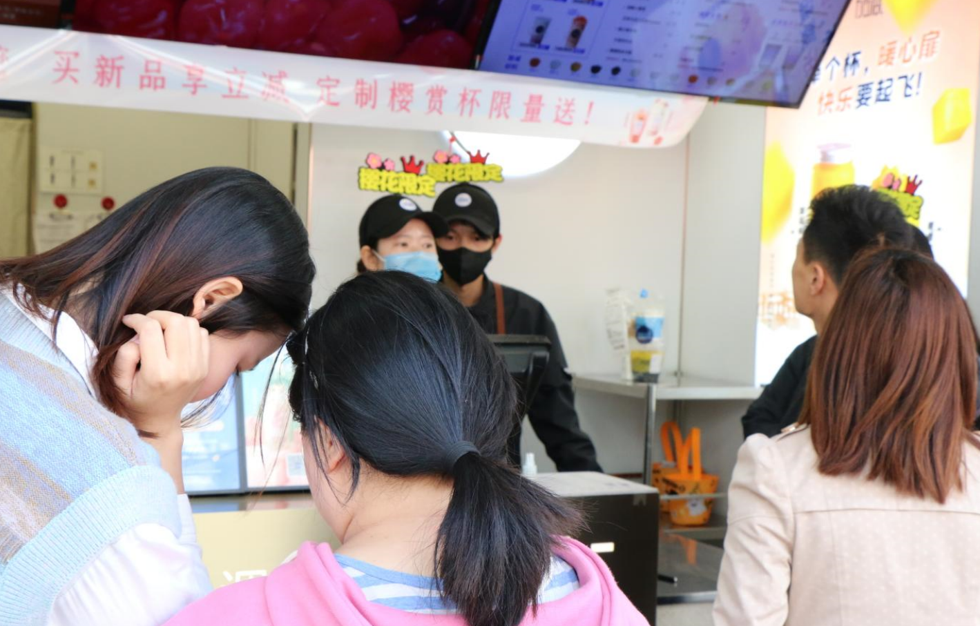 royal皇家88茶饮：奶茶加盟市场火热，为什么有些人却无法加入